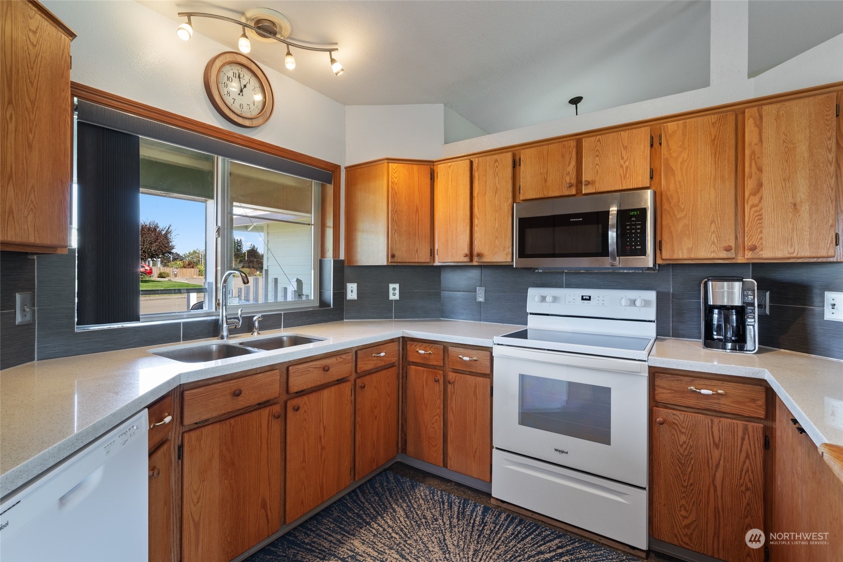 10517 NE 84th Street