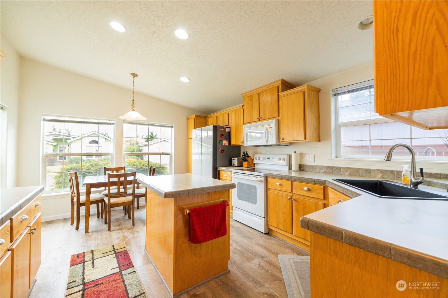 9813 196th St E Unit: 41
