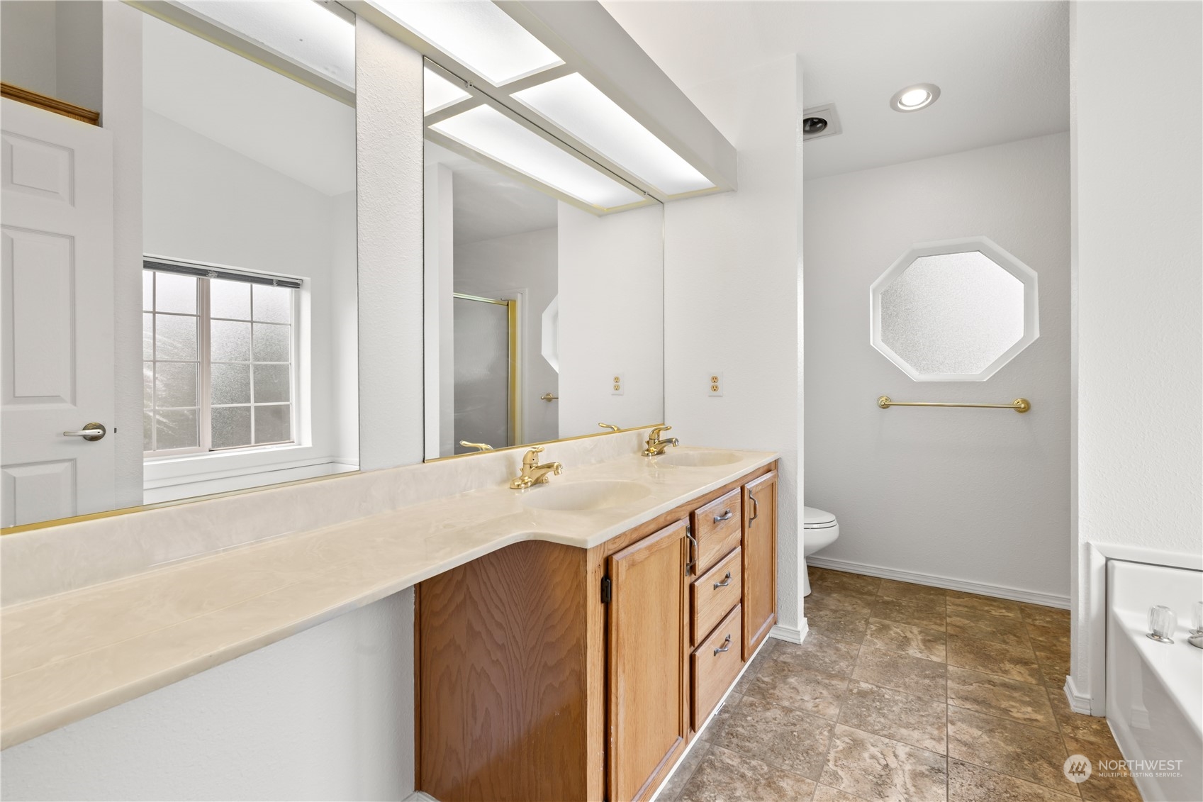 14616 44th Avenue NW Unit: 135