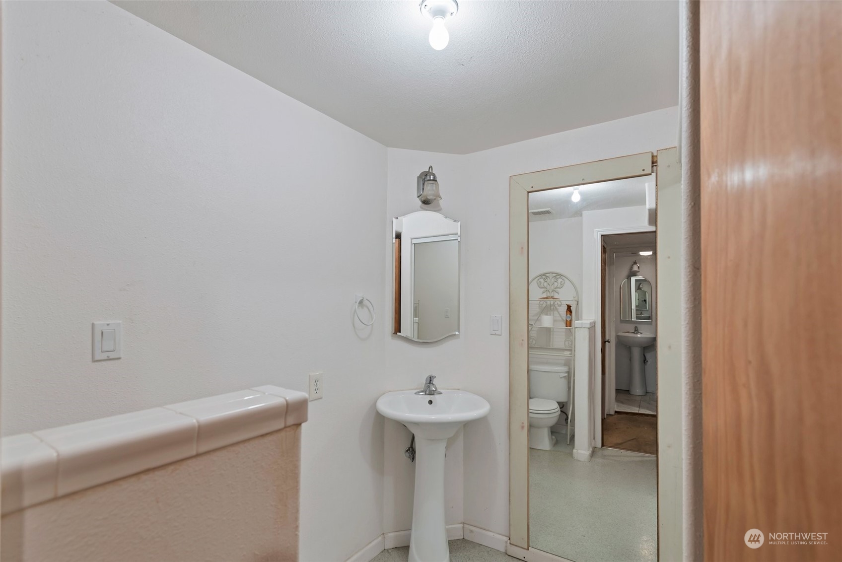 4000 SW 104TH Street