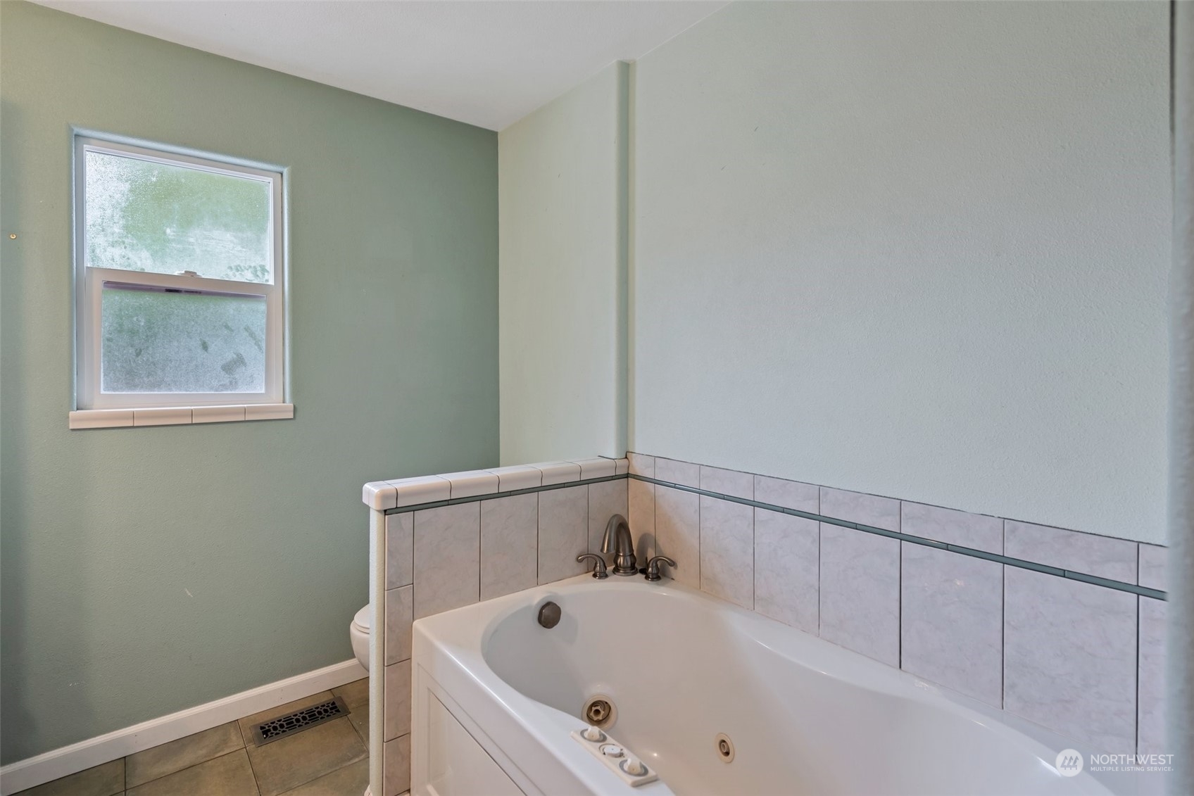 4000 SW 104TH Street