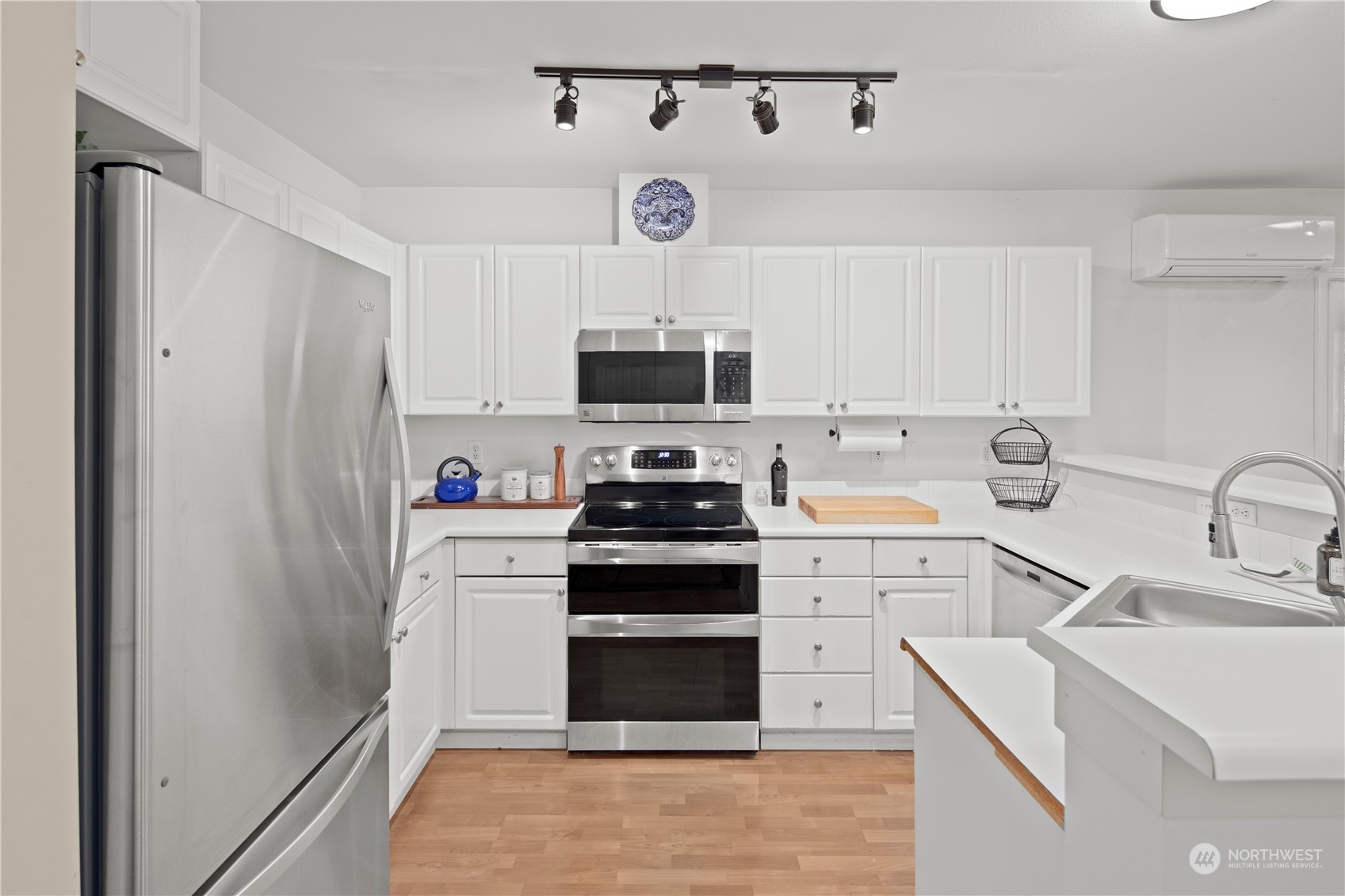 17426 Bothell Way NE Unit: A207