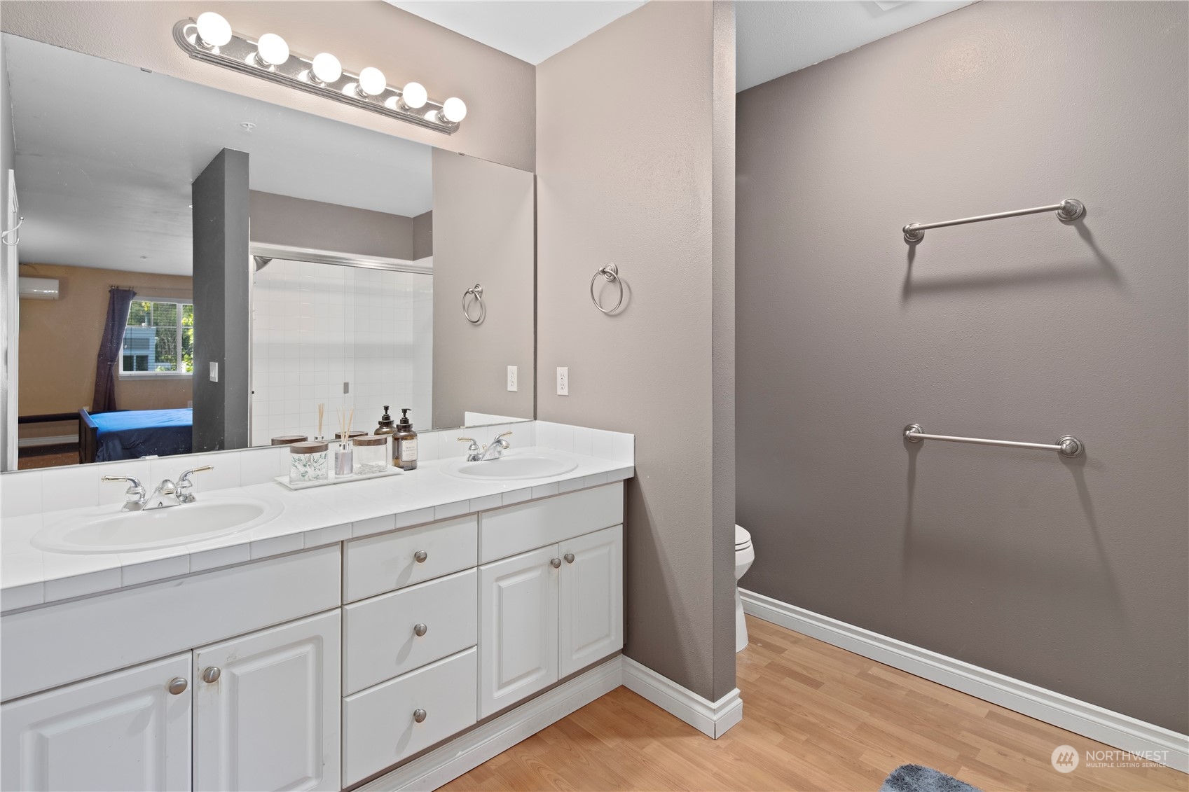 17426 Bothell Way NE Unit: A207
