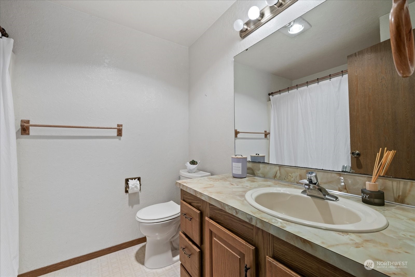 8405 55th Avenue NE Unit: 16