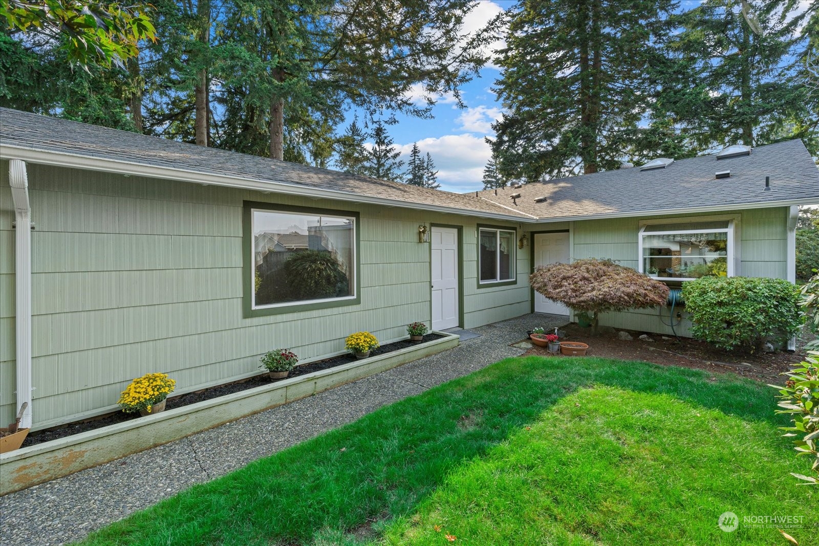 8405 55th Avenue NE Unit: 16