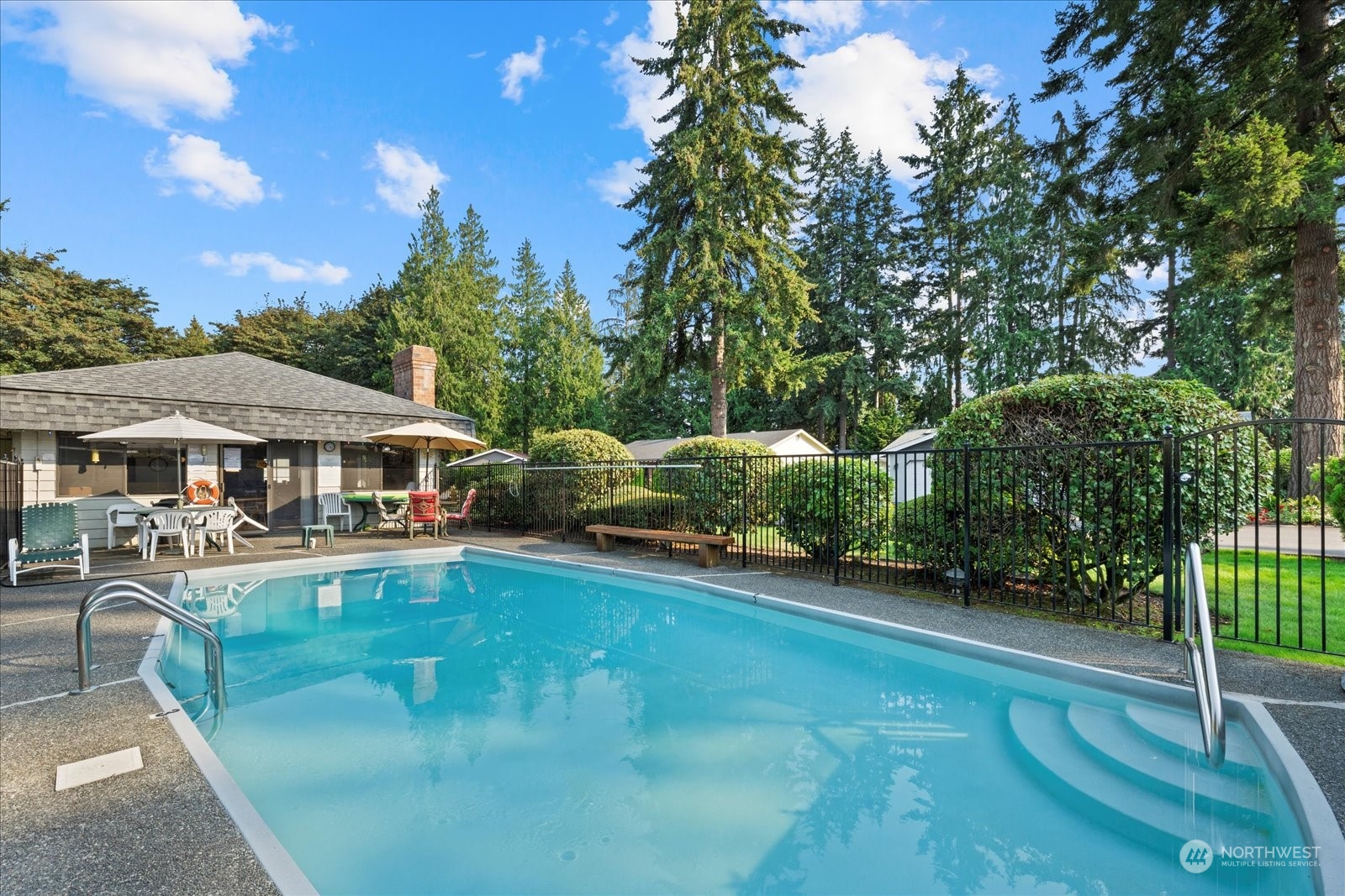 8405 55th Avenue NE Unit: 16