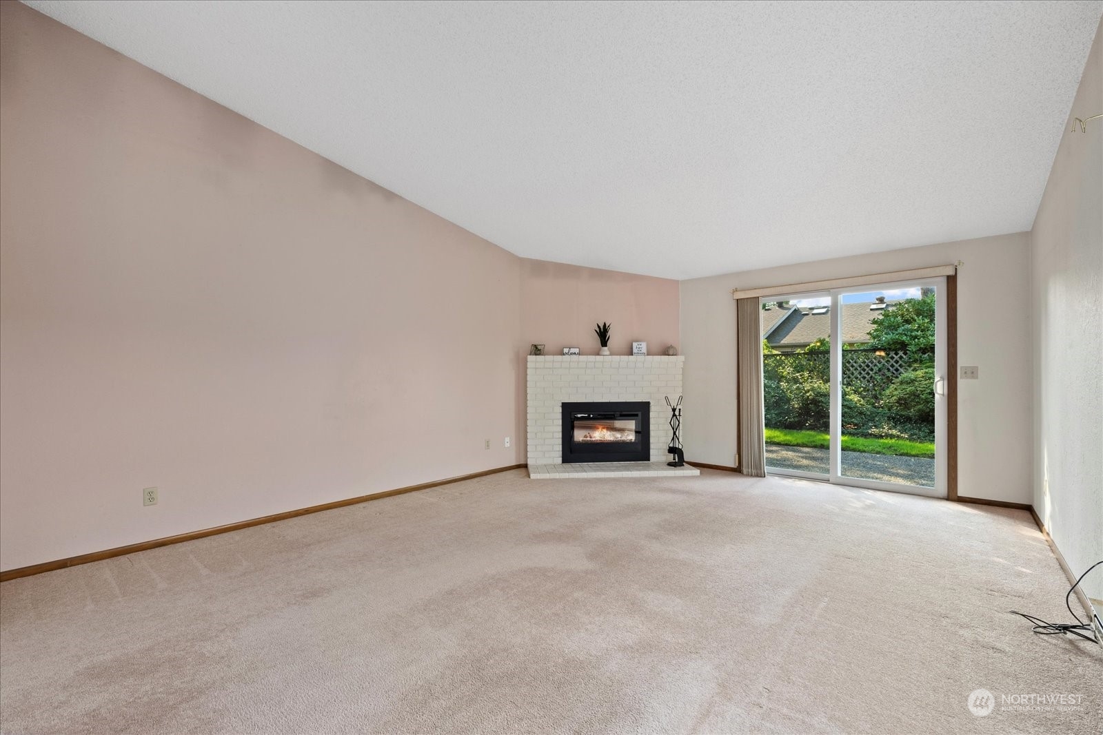 8405 55th Avenue NE Unit: 16