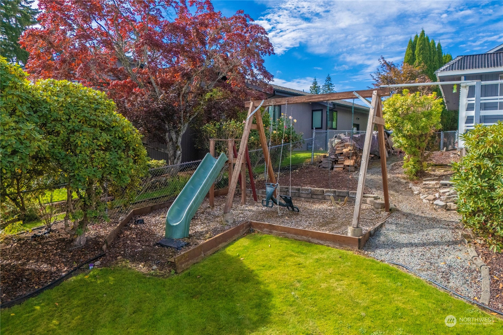 2401 Tacoma Point Drive E