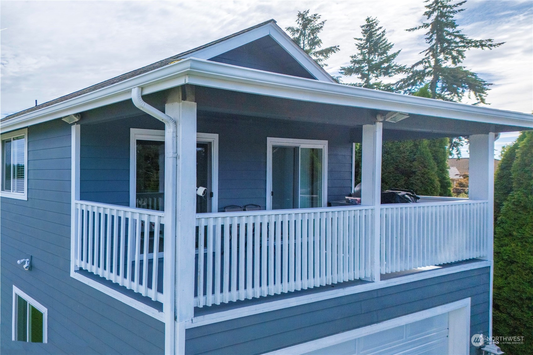2401 Tacoma Point Drive E