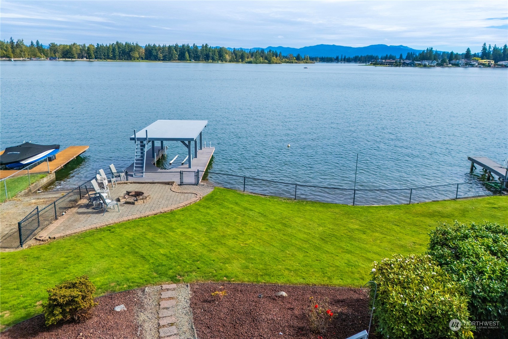 2401 Tacoma Point Drive E