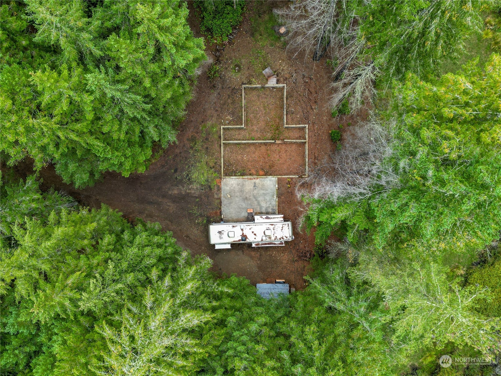 3285 Gold Creek Road W