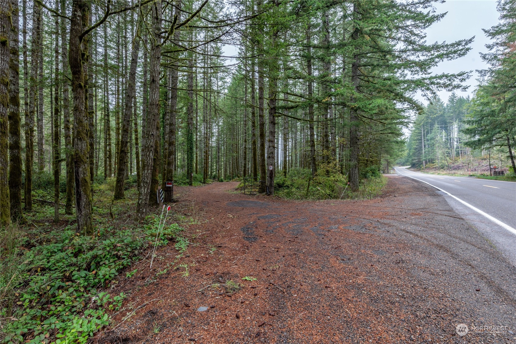 3285 Gold Creek Road W