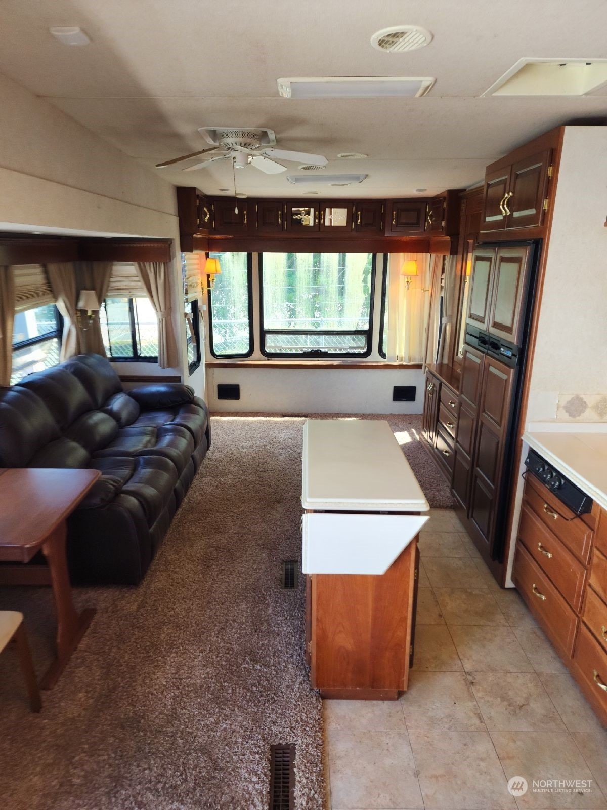 3285 Gold Creek Road W