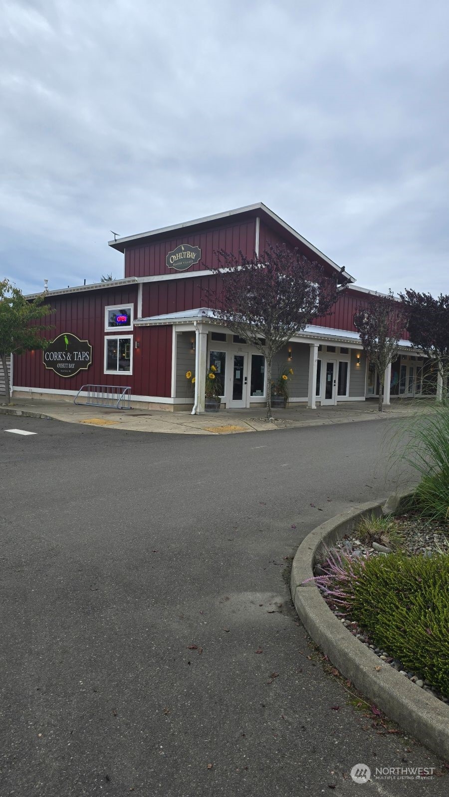 148 Marine View Drive SE