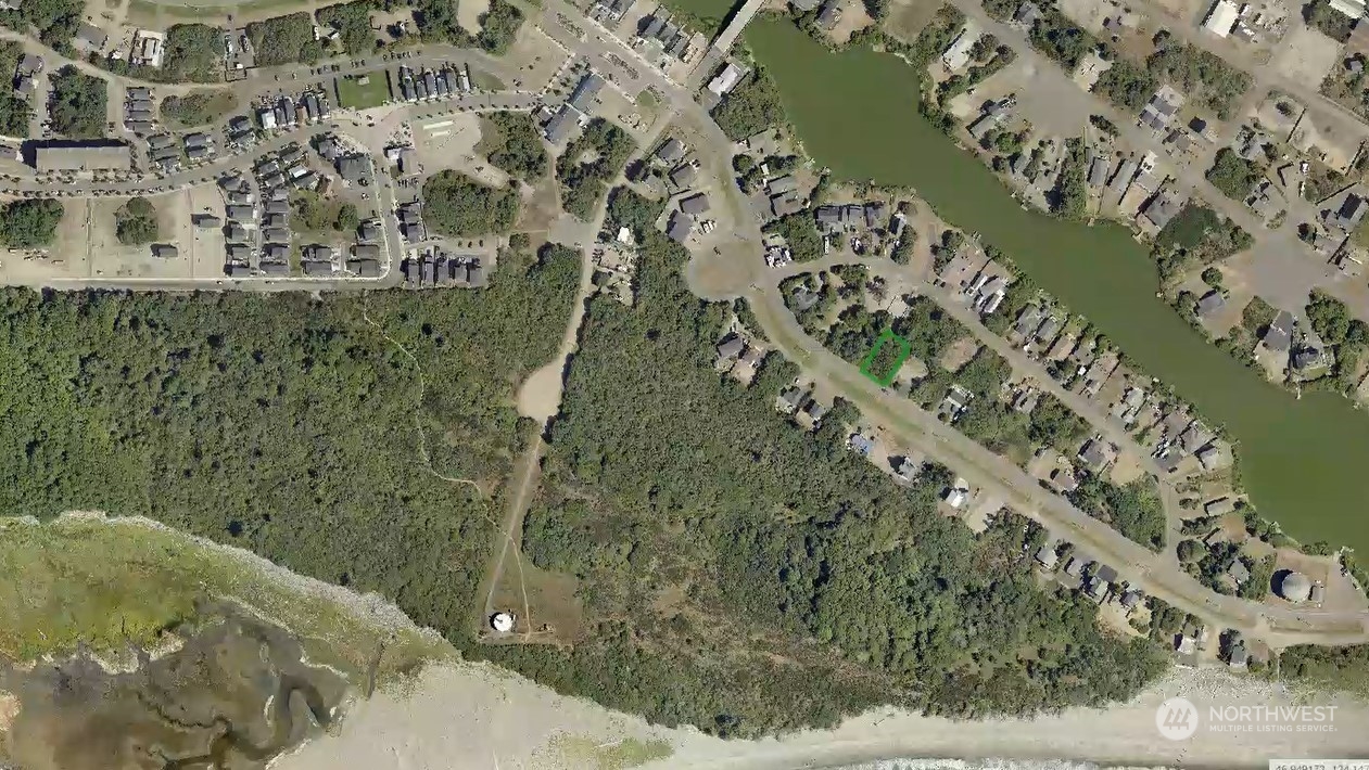 148 Marine View Drive SE