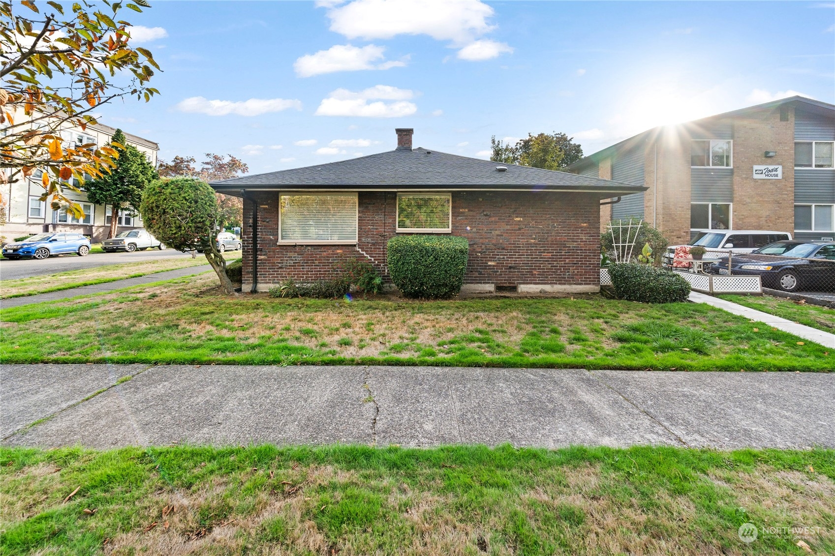1301 N 4th Street