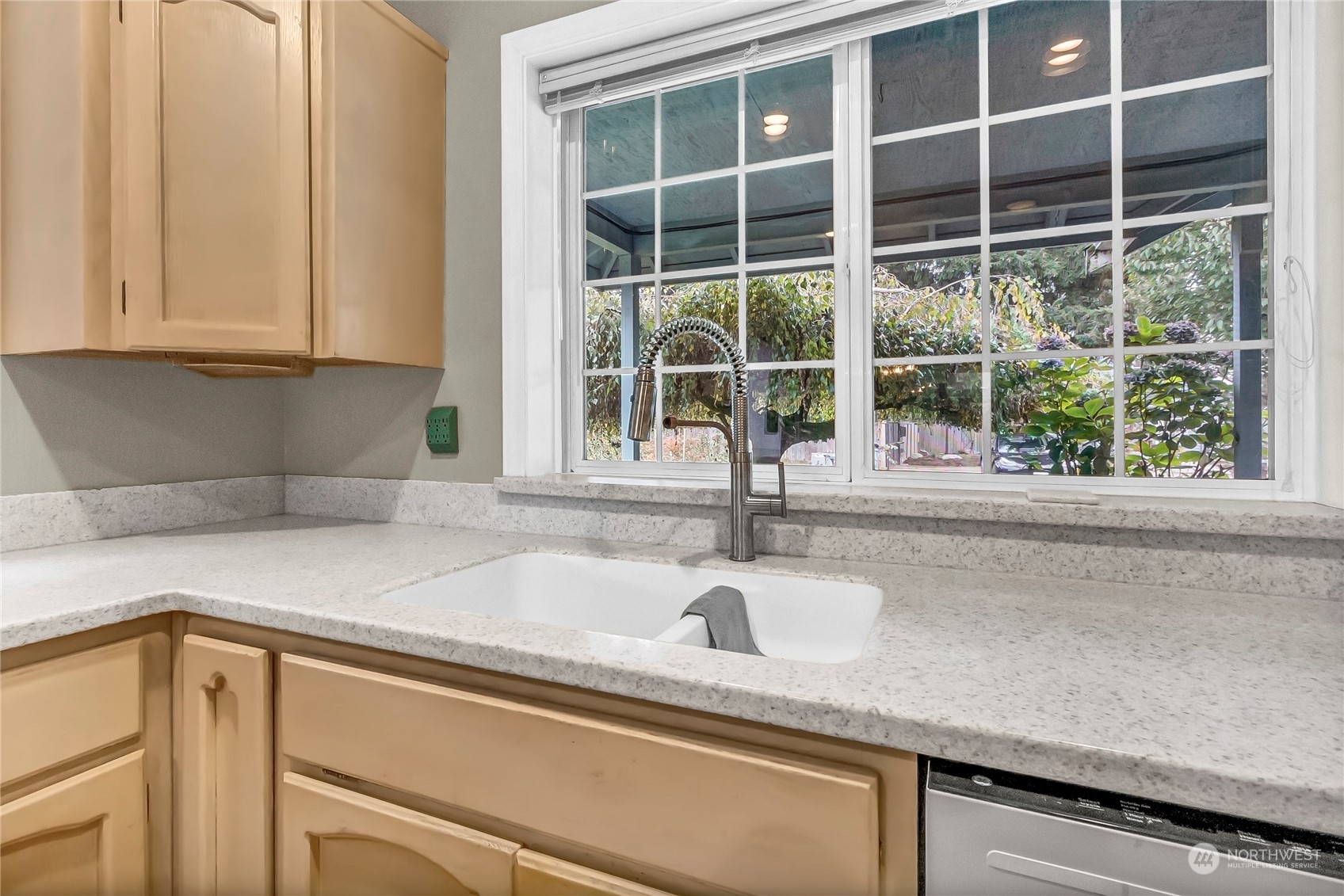 12810 68th Avenue E Unit: 1
