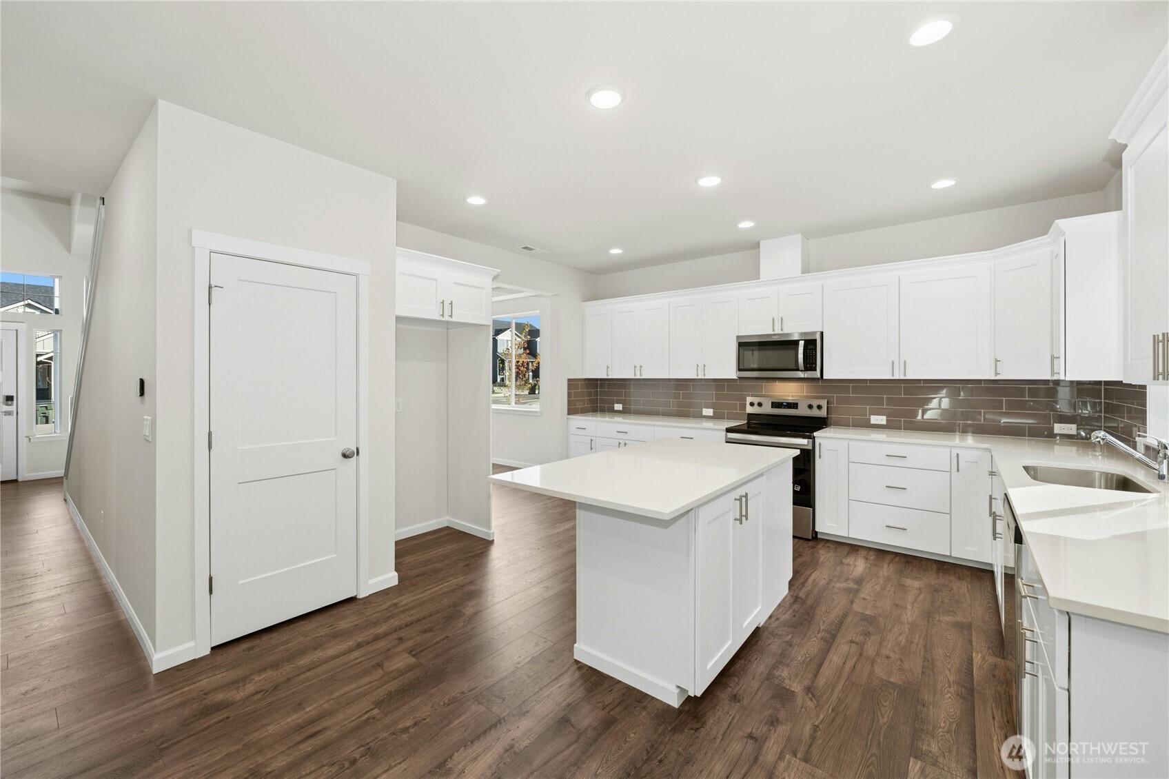 9889 Merrick Street SE Unit: 380