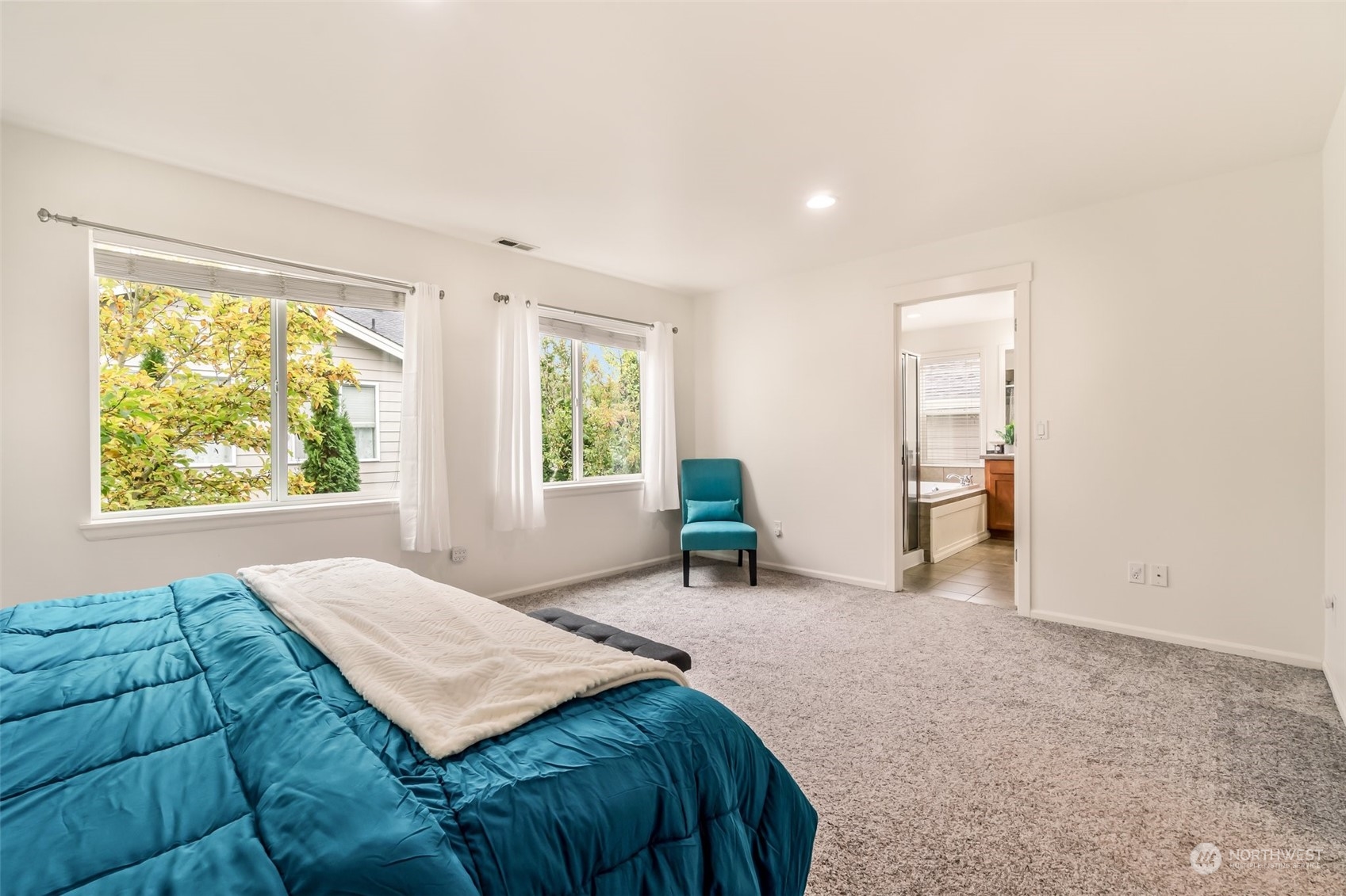 18330 39th Drive SE Unit: 90