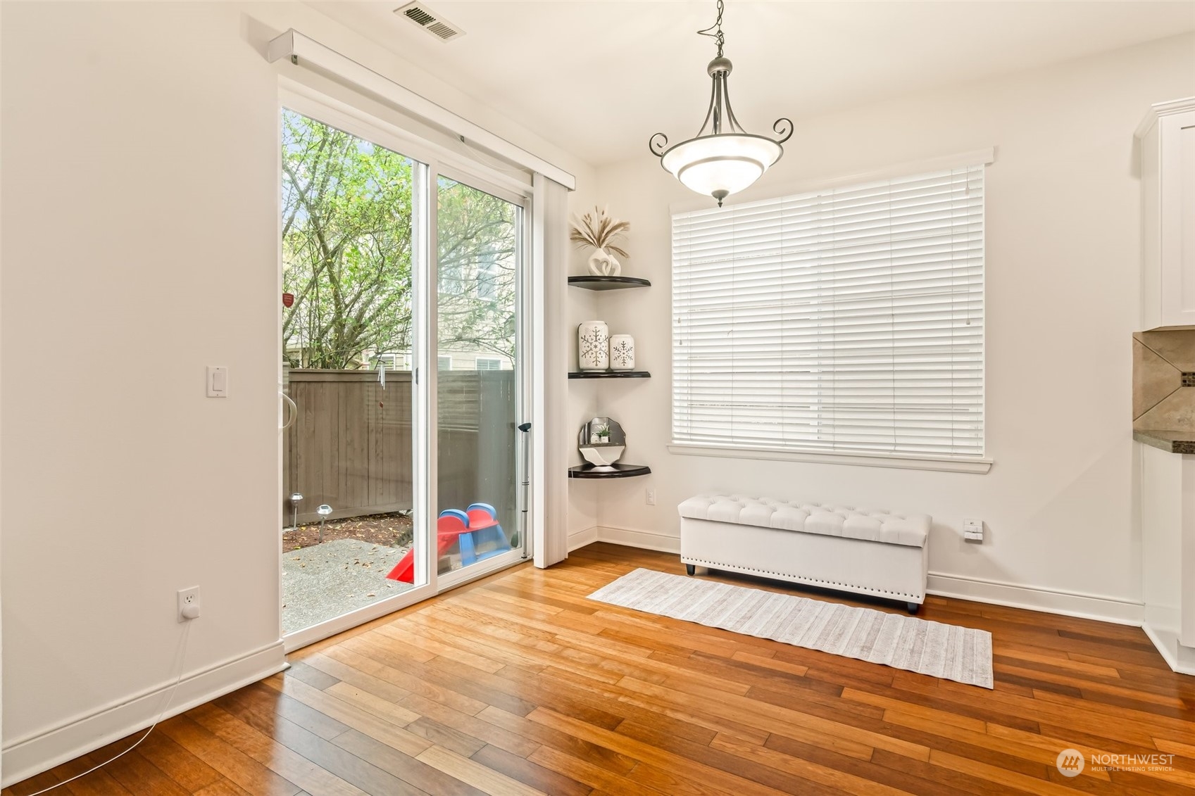 18330 39th Drive SE Unit: 90