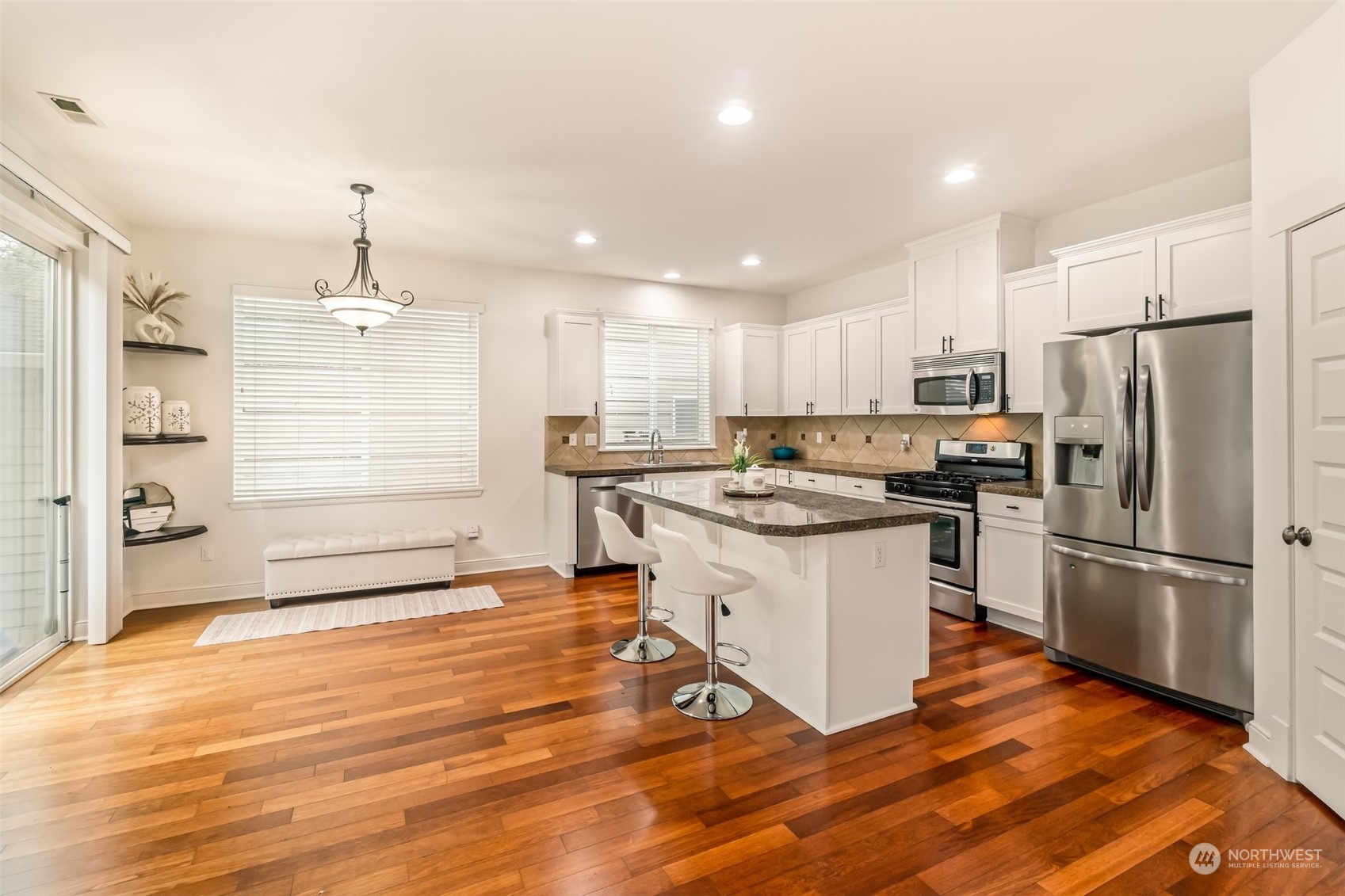 18330 39th Drive SE Unit: 90