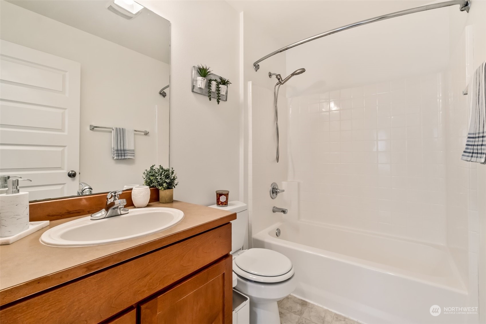 18330 39th Drive SE Unit: 90