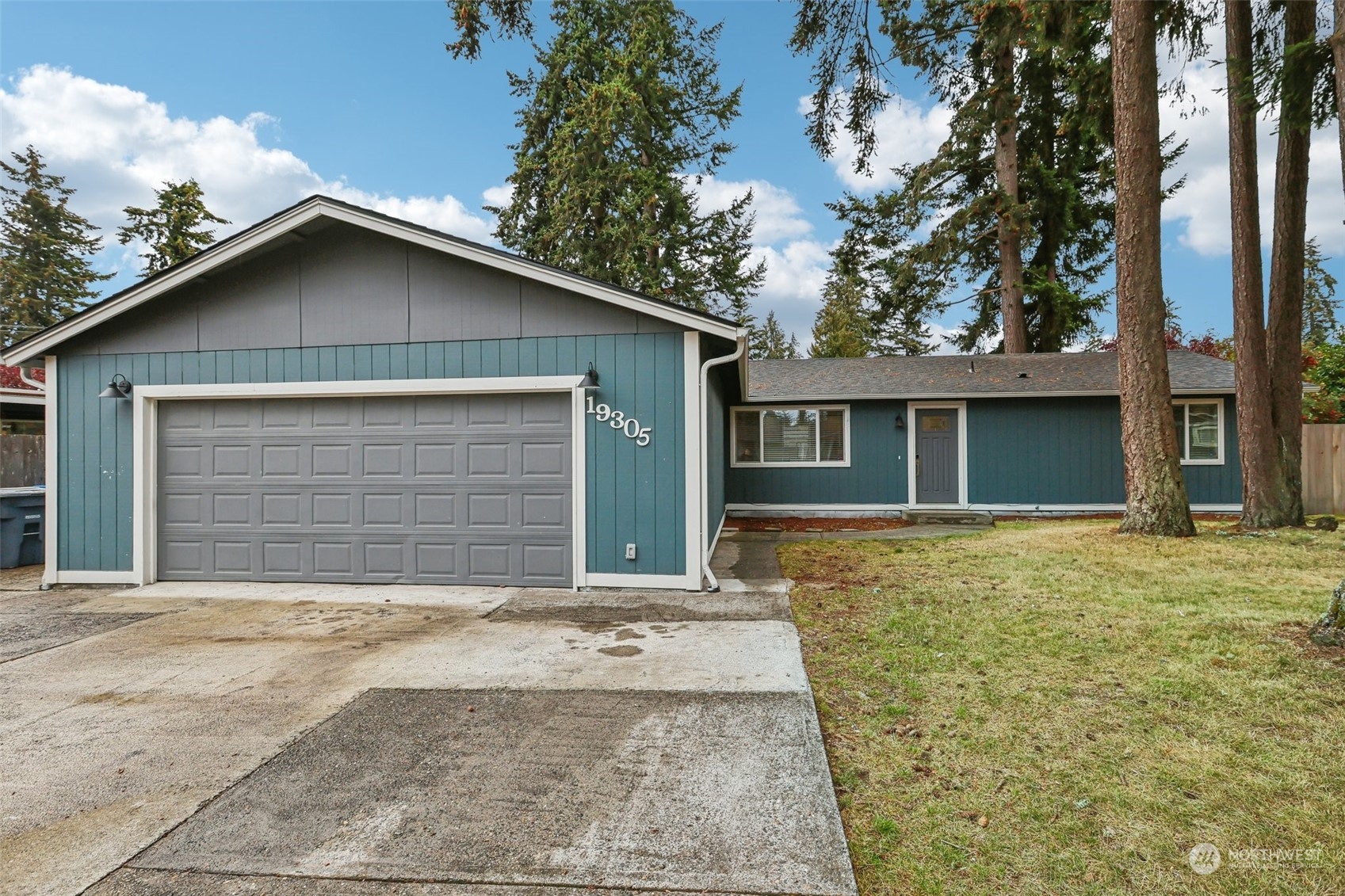 19305 Crescent Drive E