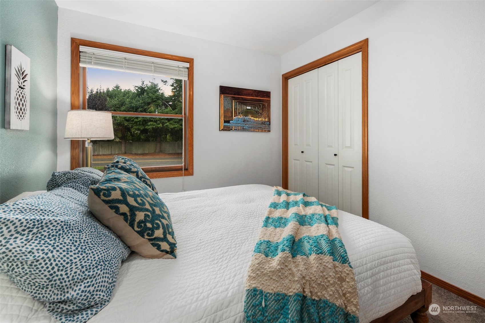9902 Zircon Drive SW