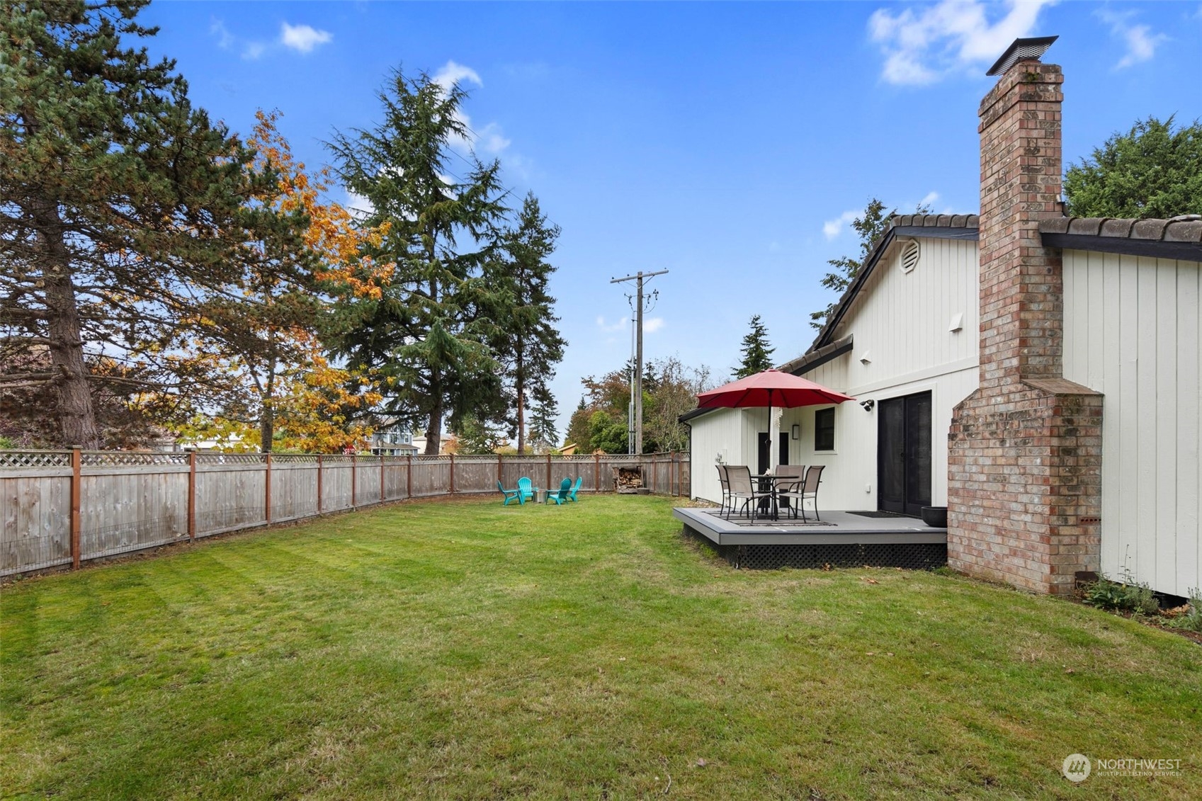 9902 Zircon Drive SW