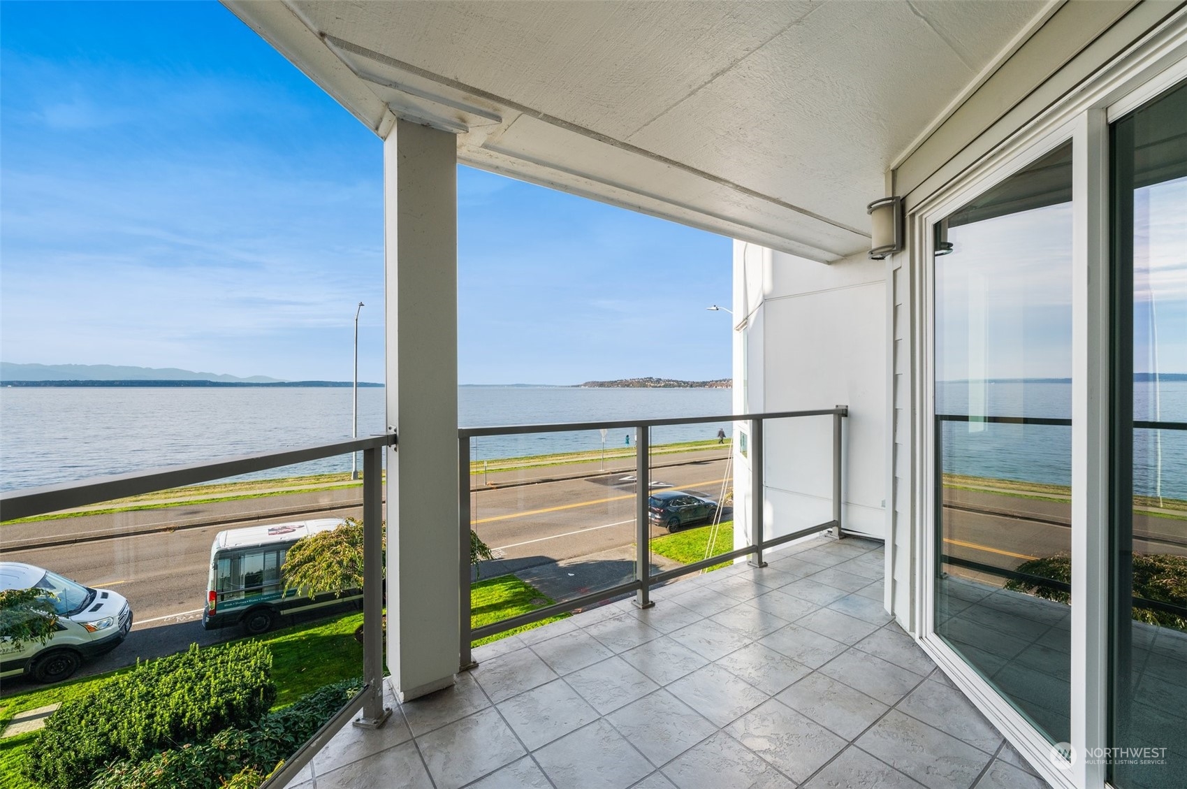 1526 Alki Avenue SW Unit: 201