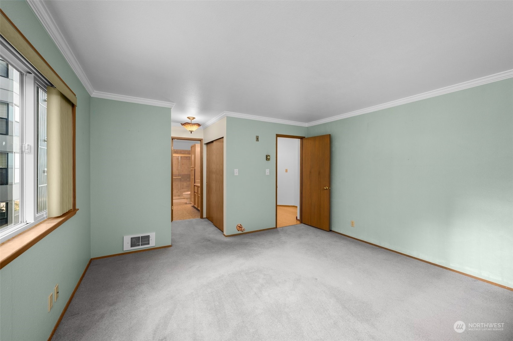 1526 Alki Avenue SW Unit: 201