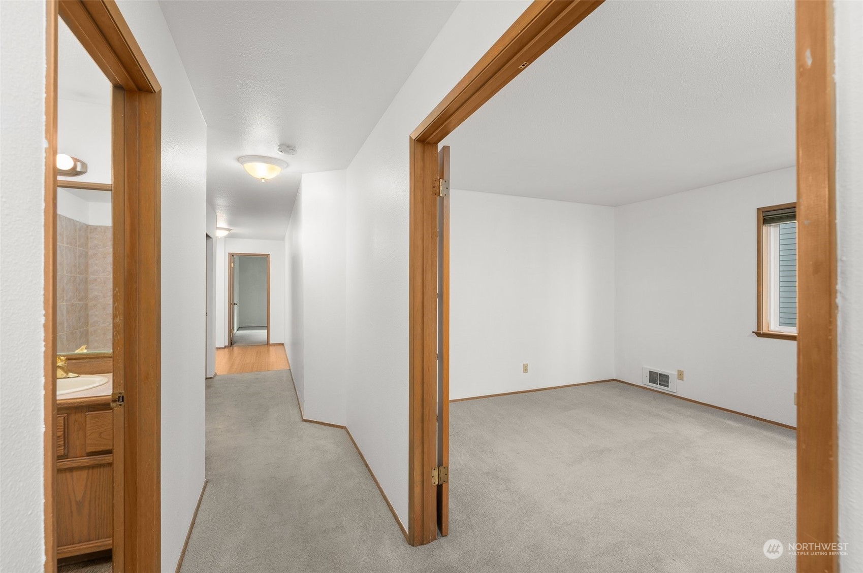 1526 Alki Avenue SW Unit: 201