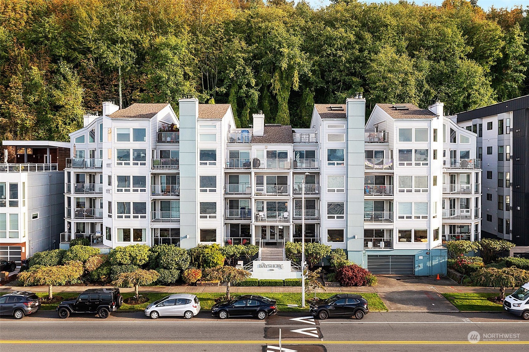 1526 Alki Avenue SW Unit: 201