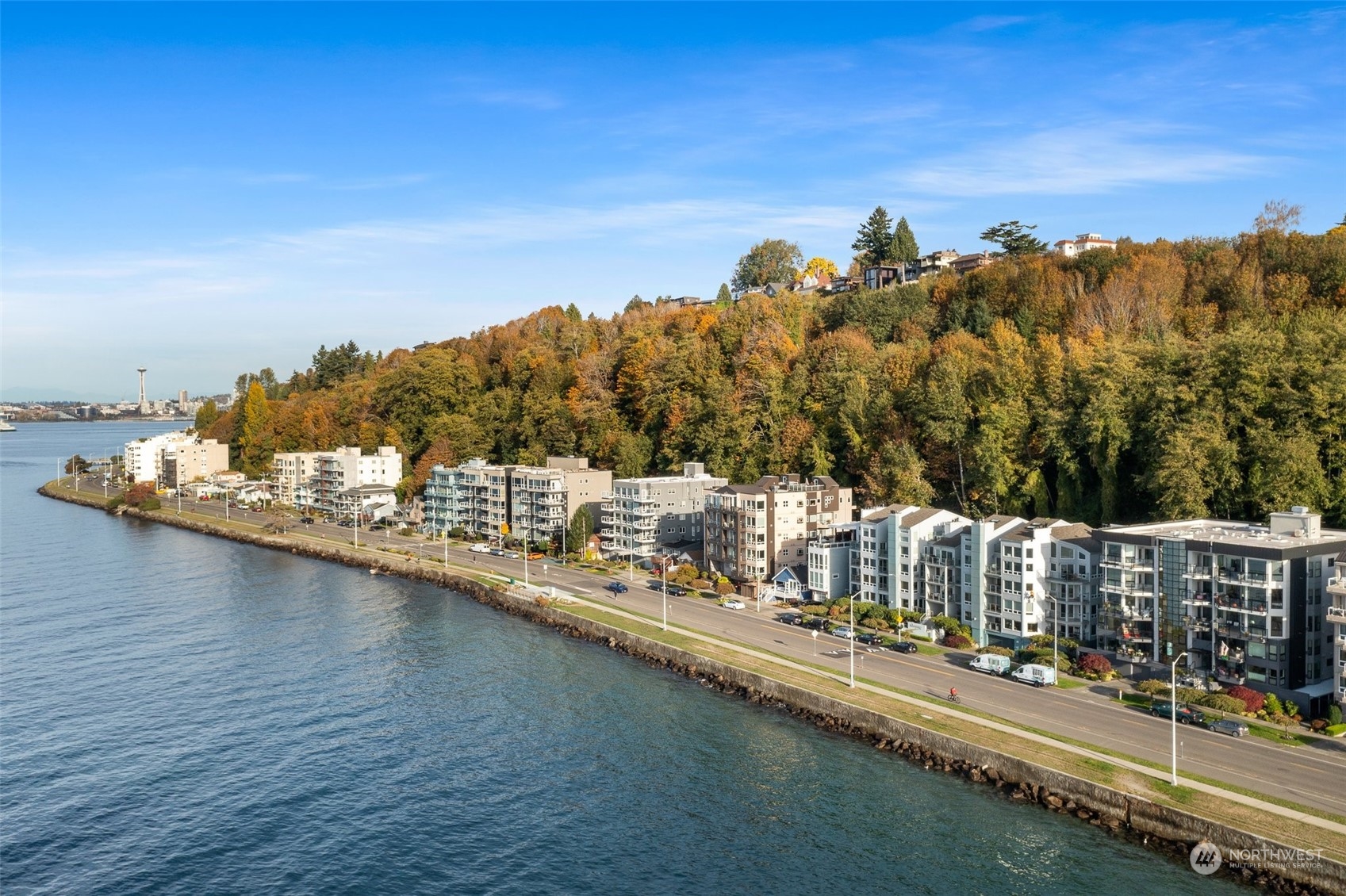 1526 Alki Avenue SW Unit: 201