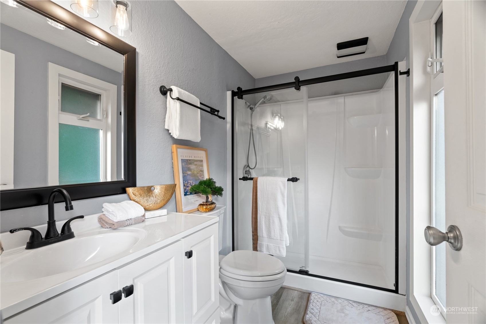 14315 123rd Avenue NE Unit: B