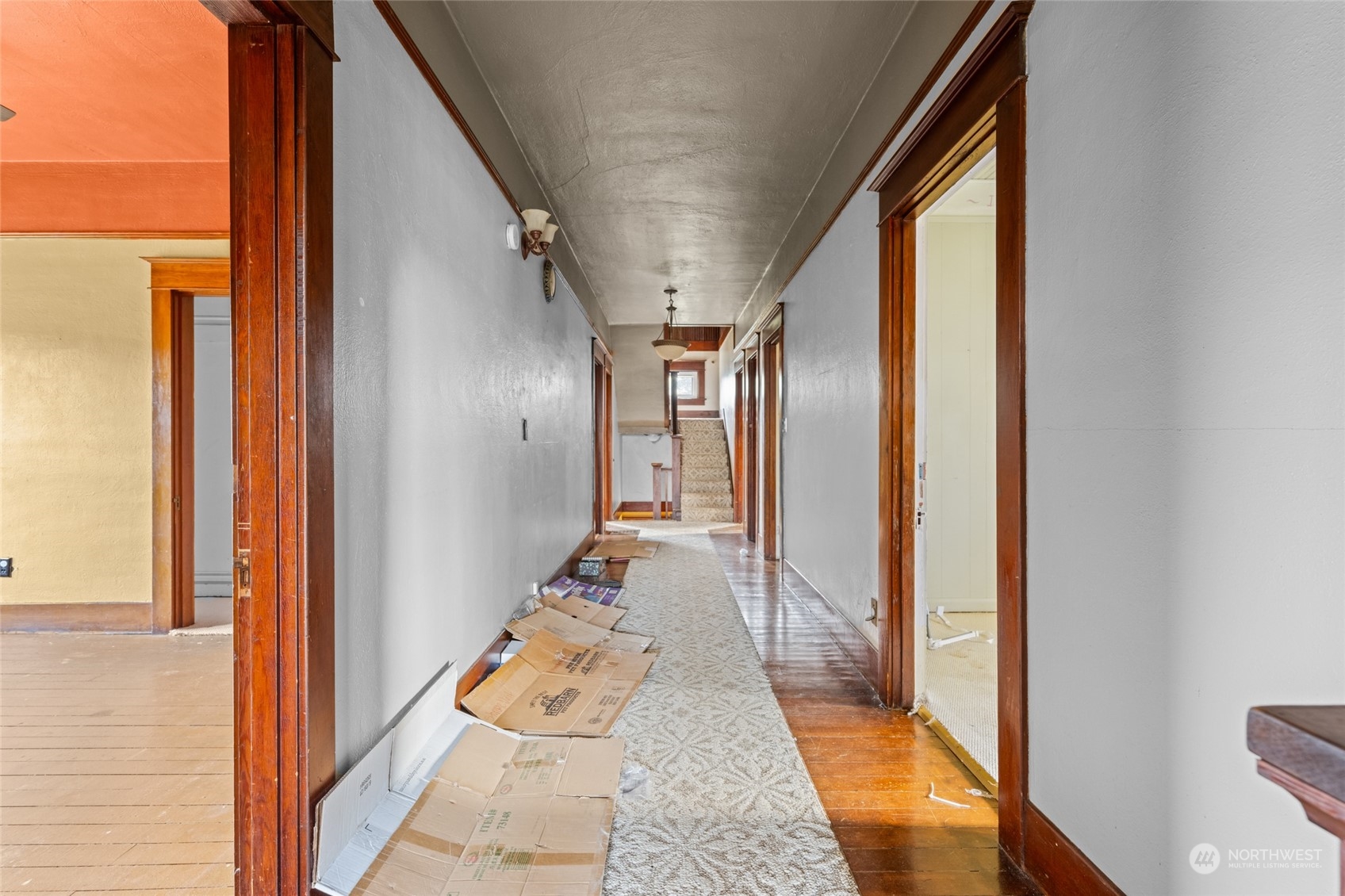 817 NW Folsom Street