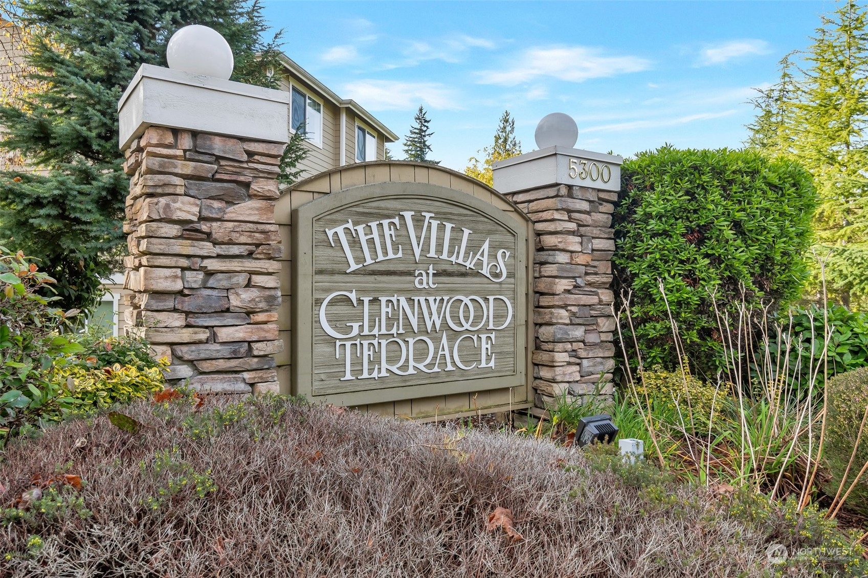5300 Glenwood Avenue Unit: P1