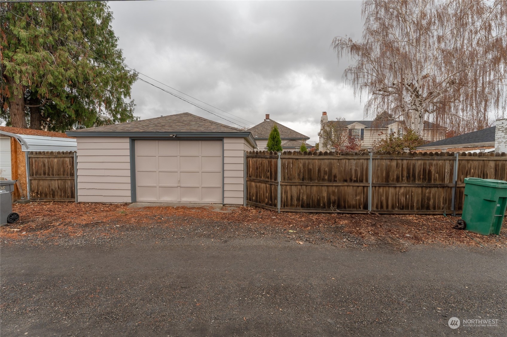 605 Yakima Street