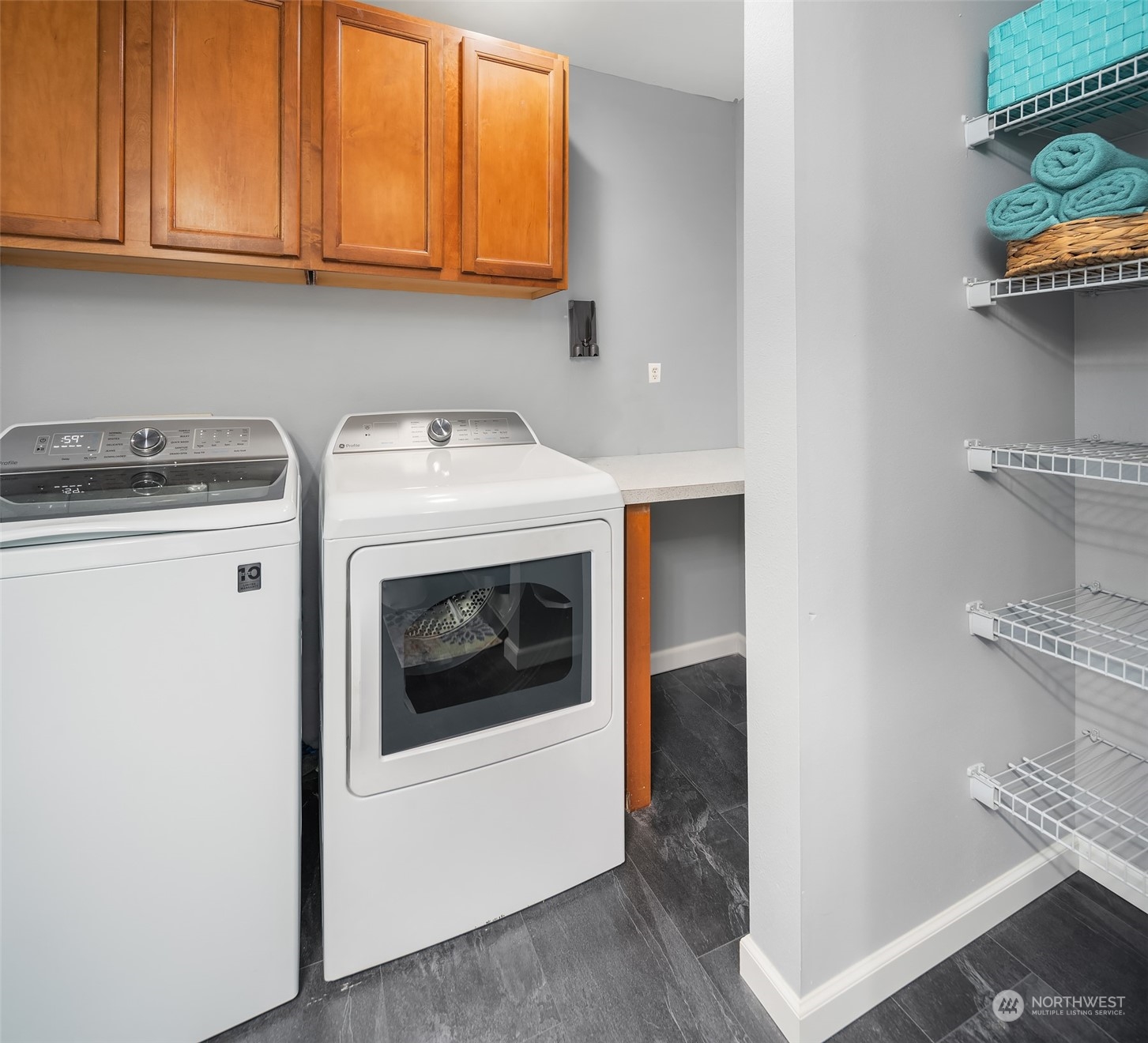 5307 Military Road E Unit: B