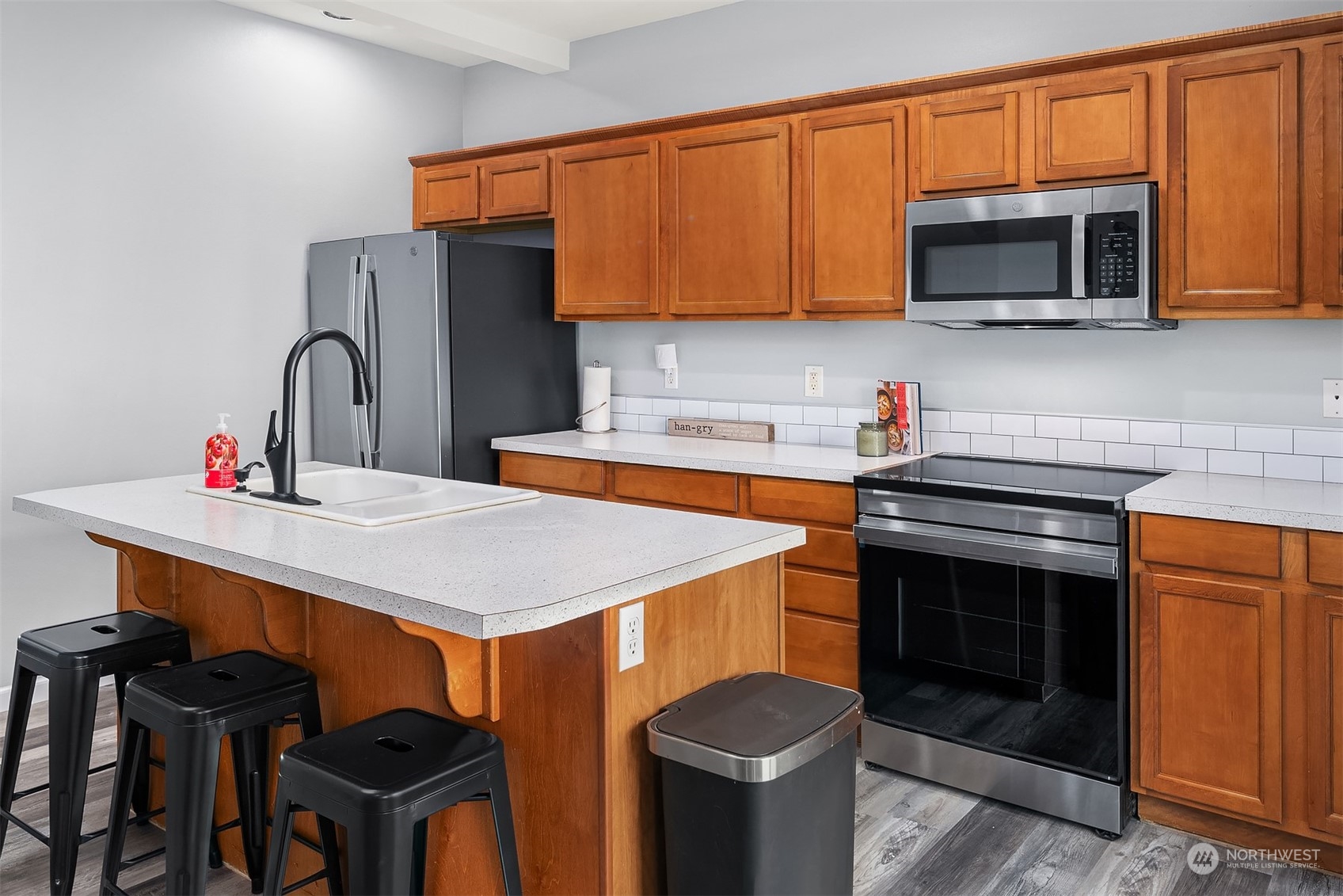 5307 Military Road E Unit: B