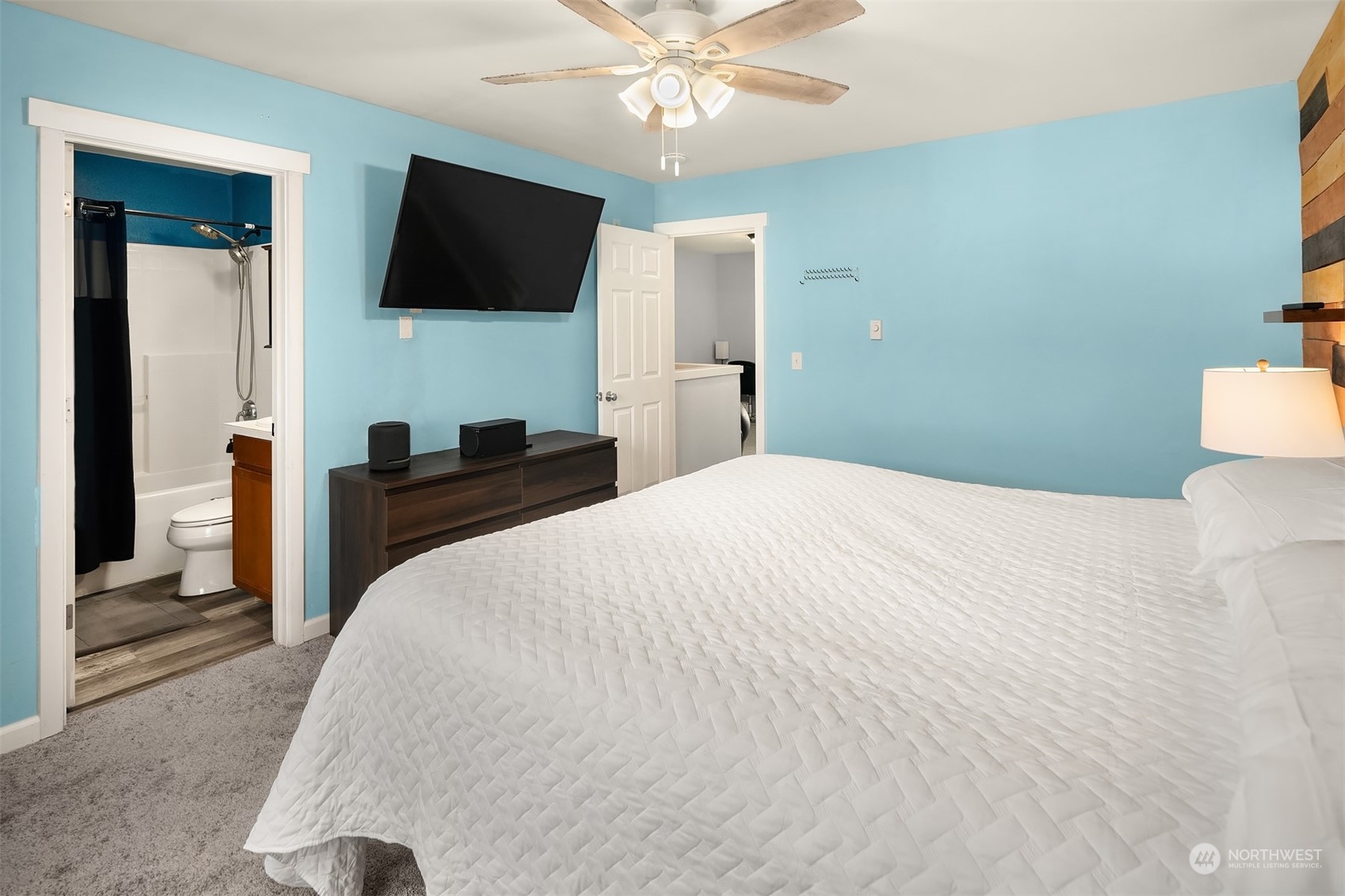 5307 Military Road E Unit: B