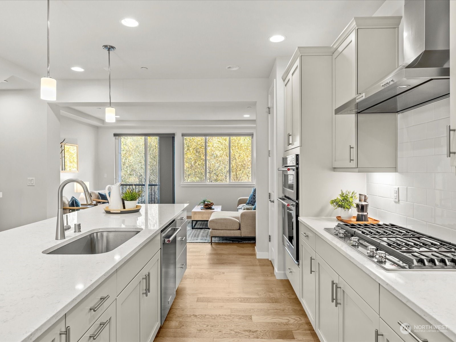 23831 5th Avenue SE Unit: B