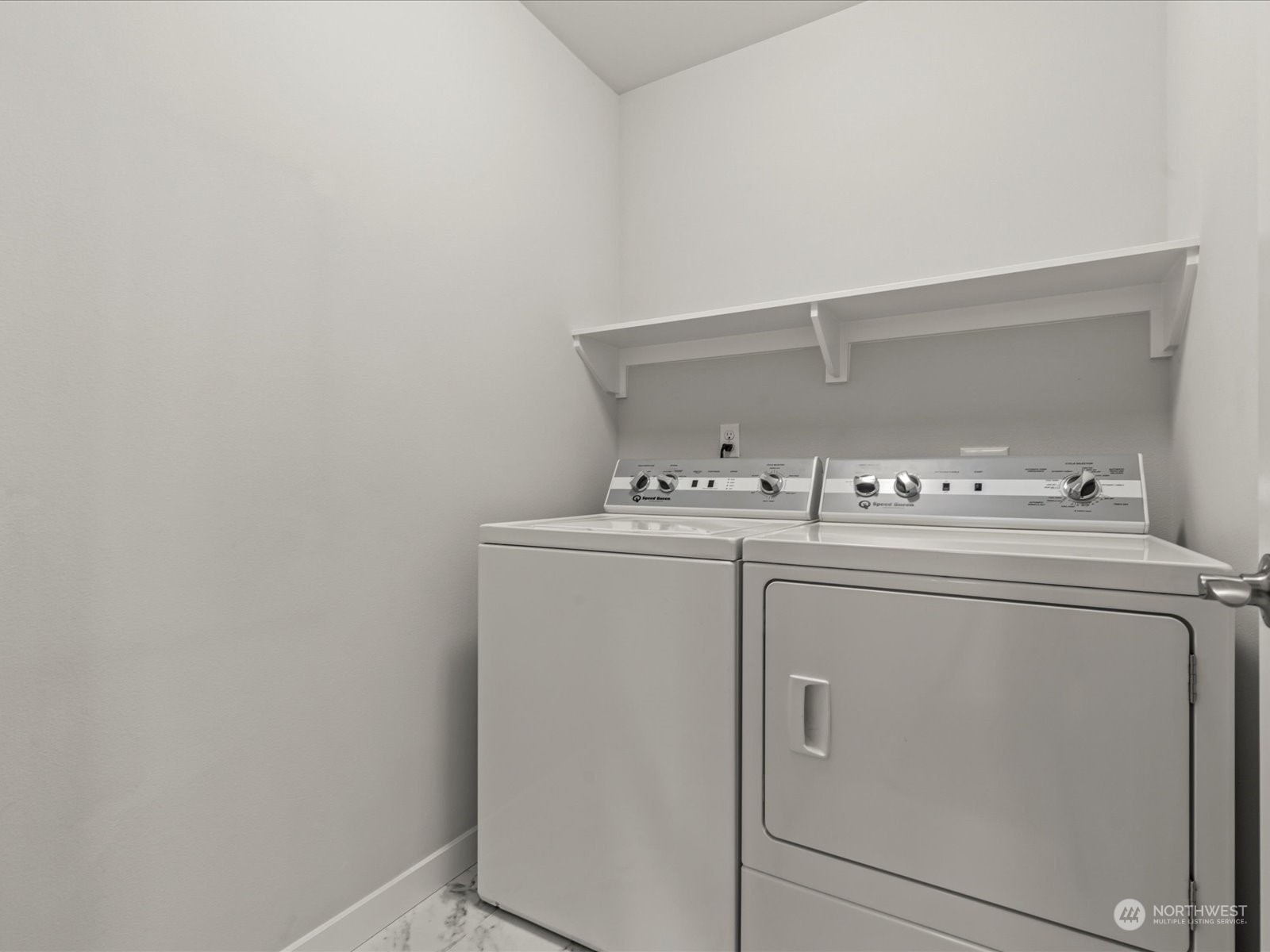 23831 5th Avenue SE Unit: B