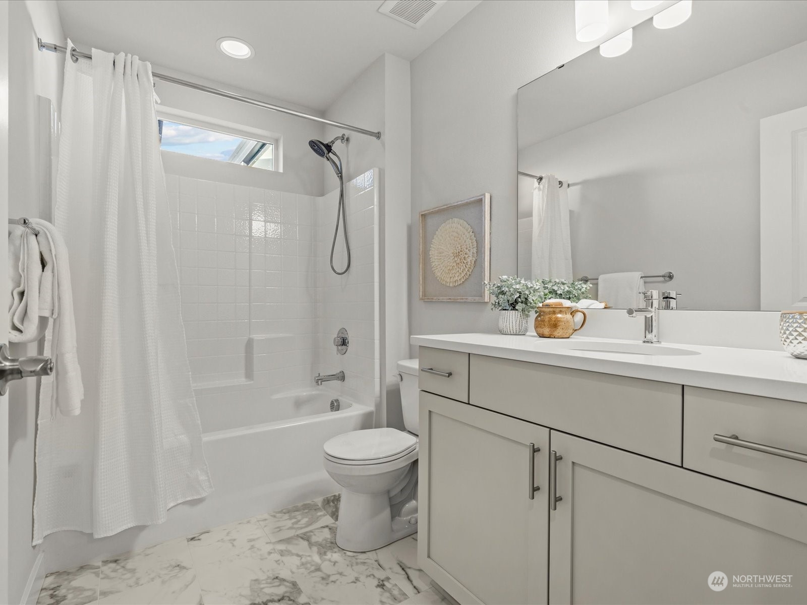 23831 5th Avenue SE Unit: B