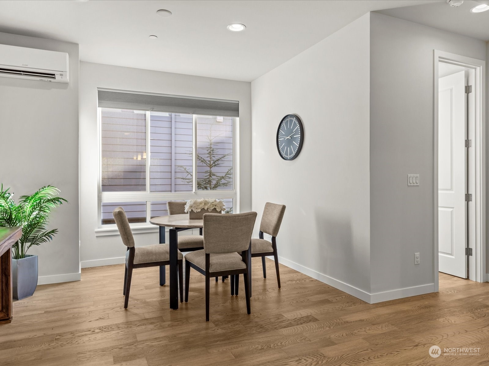 23831 5th Avenue SE Unit: B