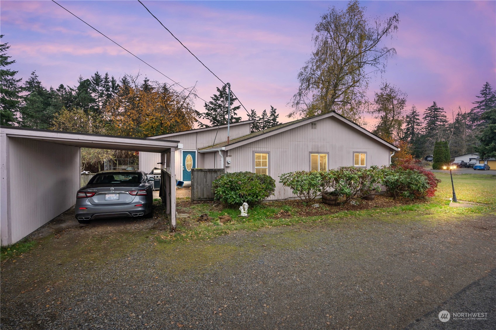 10301 Golden Givens Road E