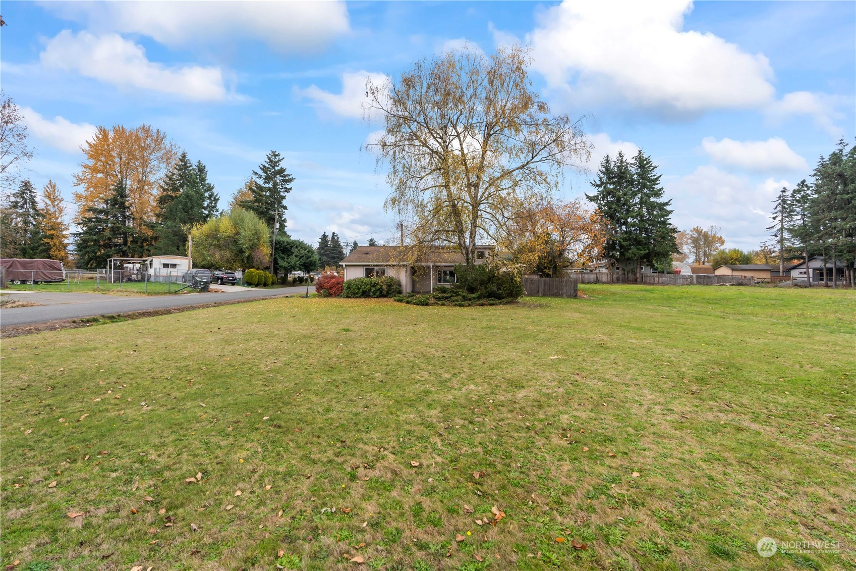 10301 Golden Givens Road E