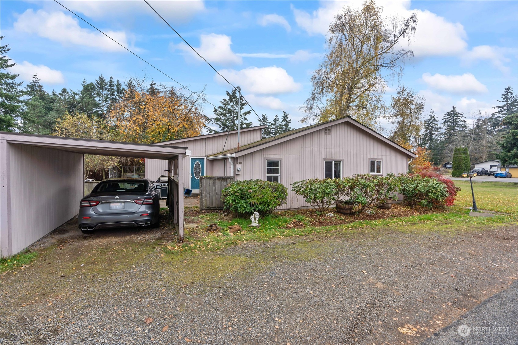 10301 Golden Givens Road E