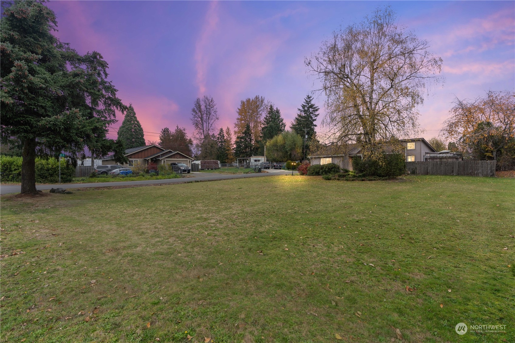 10301 Golden Givens Road E