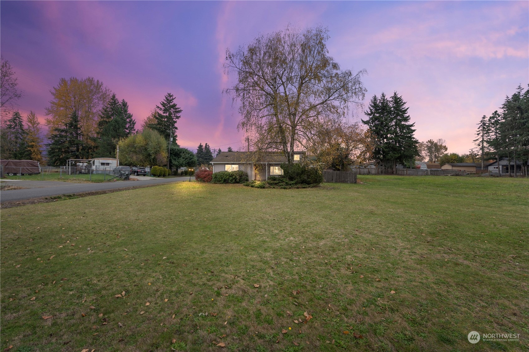 10301 Golden Givens Road E